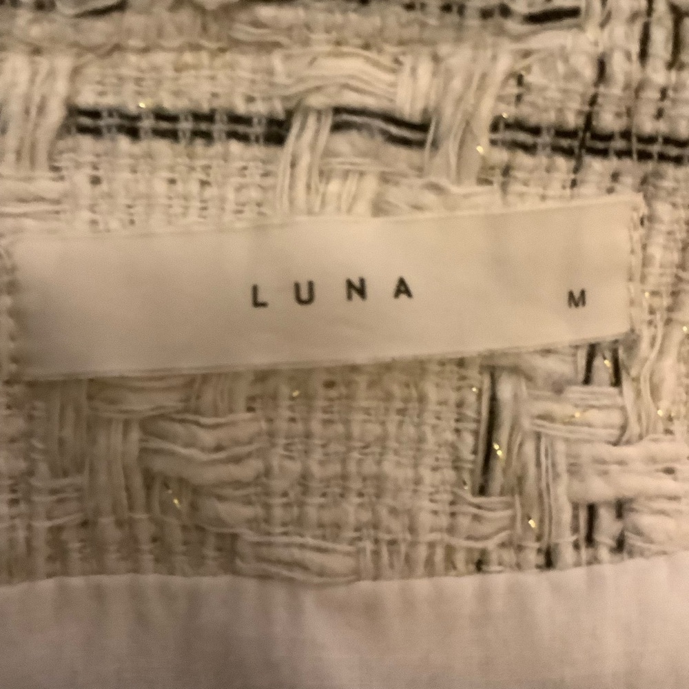 LUNA BLACK & WHITE WITH GOLD METALLIC FIBRES / PLAID/ TWEED MINI SKIRT/ Size M - Picture 9 of 10